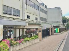 成増ケ丘小学校