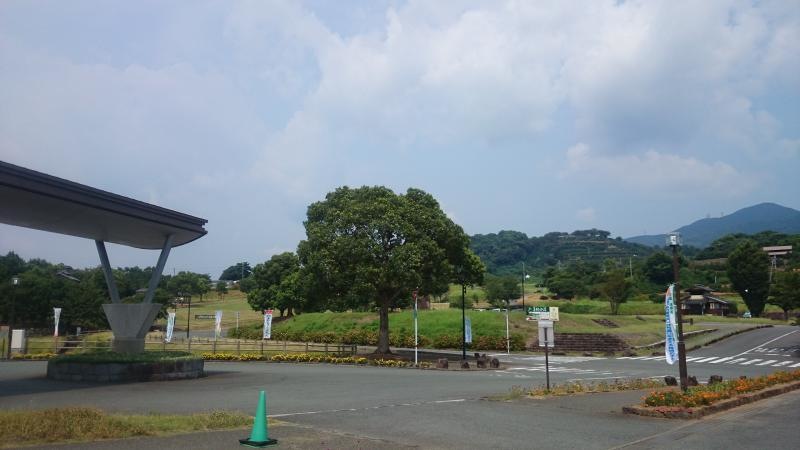 玄関前