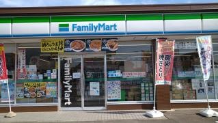 ファミリーマート　北方加茂店