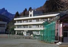 南牧村立南牧中学校