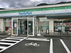 ファミリーマート　三方北前川店