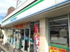 ファミリーマート　太秦西蜂岡町店