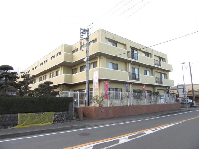 サニーライフ本厚木の施設外観写真です