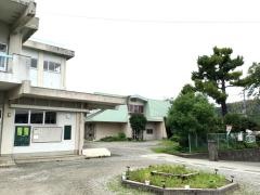 岩平小学校