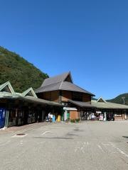 道の駅　飛騨街道なぎさ