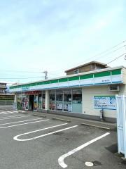 ファミリーマート　富士柚木店