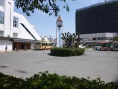 「茅ケ崎駅南口」バス停留所