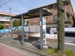 「公務員住宅入口」バス停留所