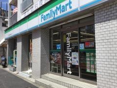 ファミリーマート　西早稲田諏訪通り店