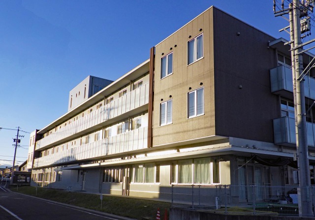 山内ホスピタル介護老人保健施設