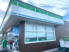 ファミリーマート　明和ルート23号店