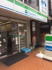 ファミリーマート　立川郵便局前店