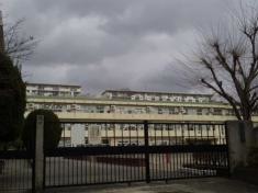 鶴川第三小学校
