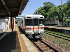 上麻生駅