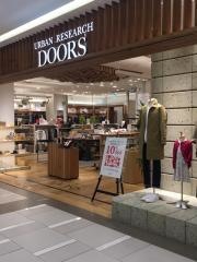 ＵＲＢＡＮ　ＲＥＳＥＡＲＣＨ　ＤＯＯＲＳ　神戸ハーバーランドｕｍｉｅ店