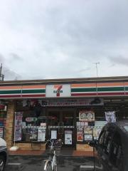 セブンイレブン　名古屋瀬古店