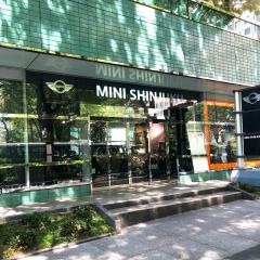 ＭＩＮＩ新宿