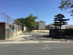 岩西小学校