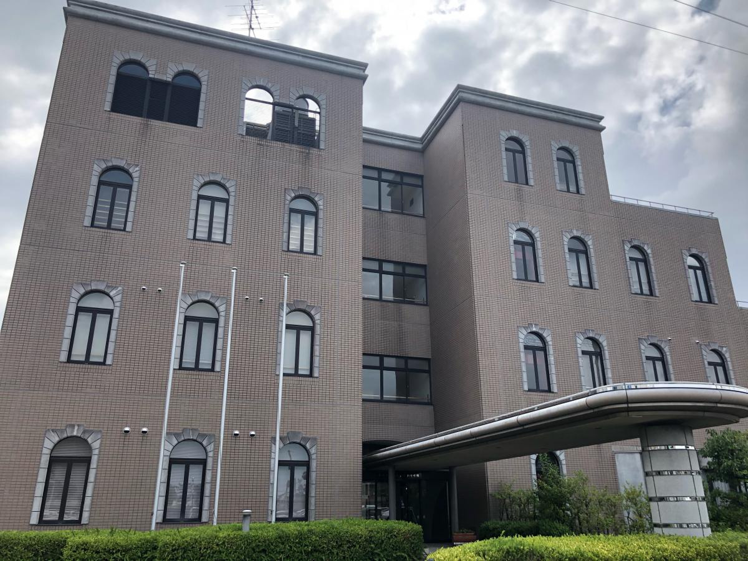 静岡 看護 専門 学校