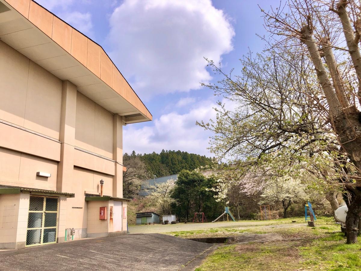 富士根北小学校　粟倉分校