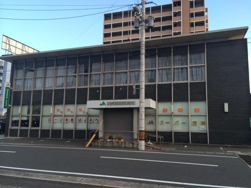 正面