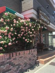 ダイニングキッチンはなぐるま