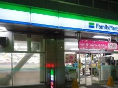 ファミリーマート　名古屋東新町店