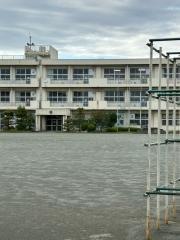 生浜西小学校