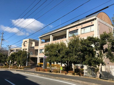 スタディピア 名張市立看護専門学校 名張市百合が丘西５番町