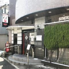 ＣＡＦＥ・ＤＥ・らら