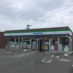 ファミリーマート　豊川市田町店