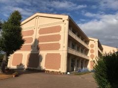神戸小学校