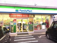 ファミリーマート　彦根川瀬馬場店