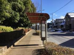 「三井住宅」バス停留所