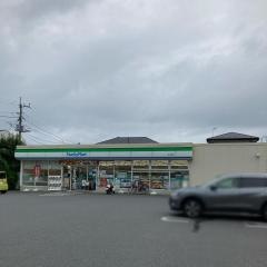 ファミリーマート　柏大室店