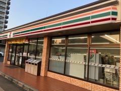 セブンイレブン　豊田市昭和町店
