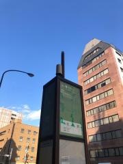 「左門町」バス停留所