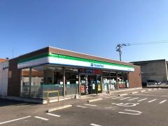 ファミリーマート　志摩可也小学校前店