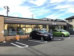 セブンイレブン　名古屋本山町4丁目店