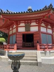 寝姿山駅