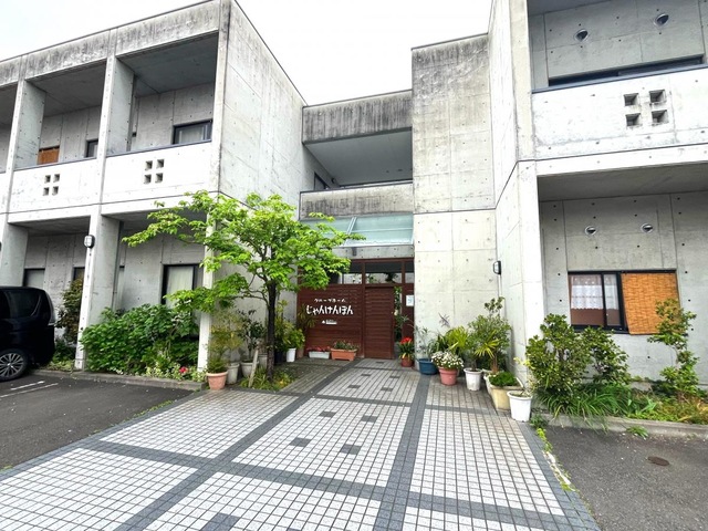 じゃんけんぽん 施設外観