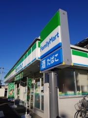 ファミリーマート　日野四谷橋店