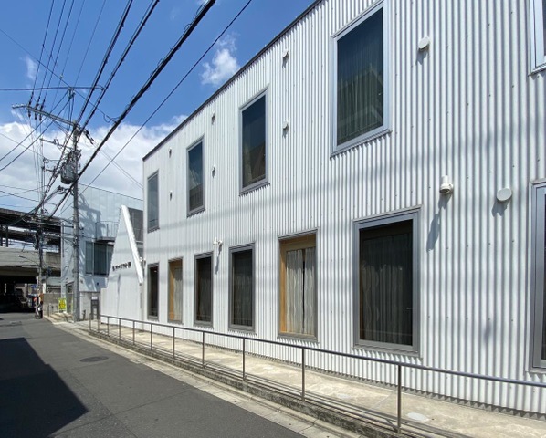 介護付有料老人ホーム　クルーヴくすのき・萱島 施設外観