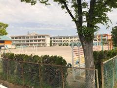 牛山小学校