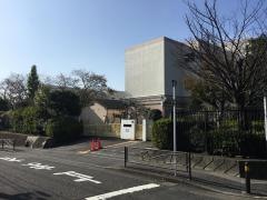 片平小学校