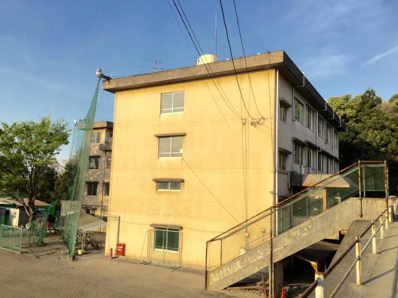 大分中学校