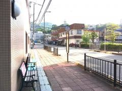 「綾羽町」バス停留所
