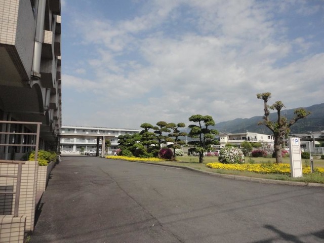 萬翠荘