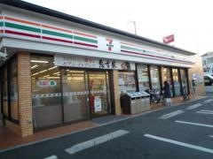 セブンイレブン　川崎東有馬店
