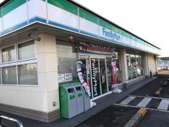ファミリーマート　岩出曽屋店